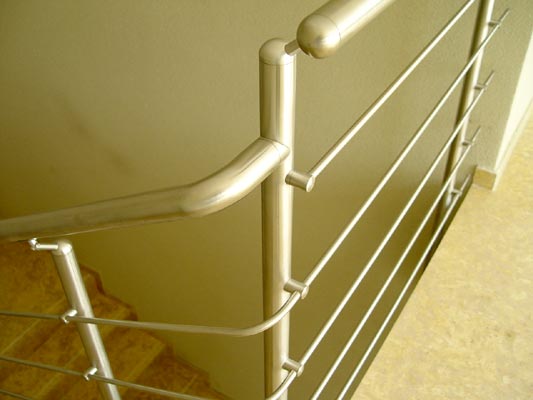 Cómo poner un segundo punto de cierre en puertas y seguridad en Valencia